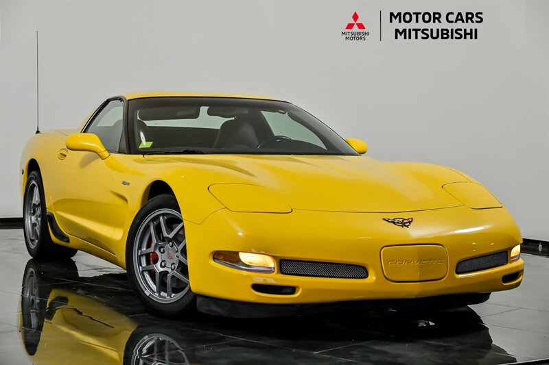 2001 Chevrolet Corvette Base