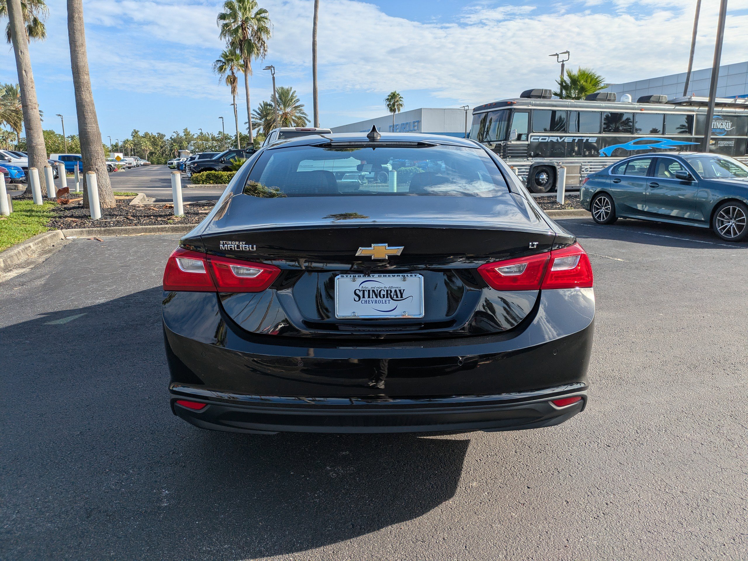 2024 Chevrolet Malibu 1LT photo 3