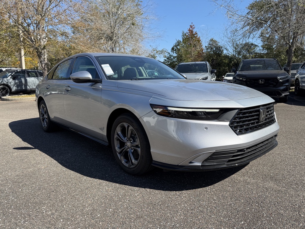 2025 Honda Accord Hybrid EX-L's photo