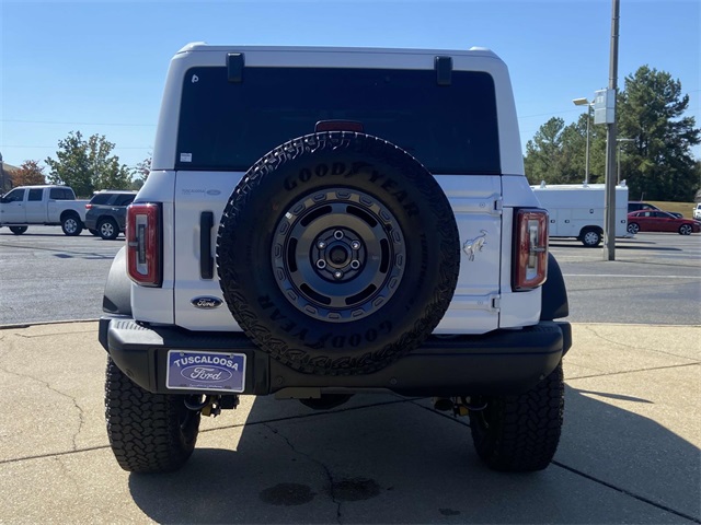 2025 Ford Bronco Badlands photo 3