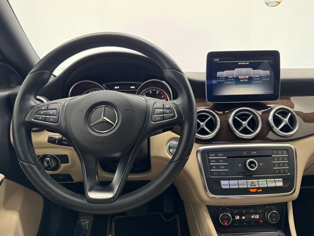 2017 Mercedes Benz CLA 250 photo 3