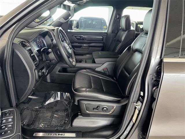 2023 Ram 1500 Limited photo 17