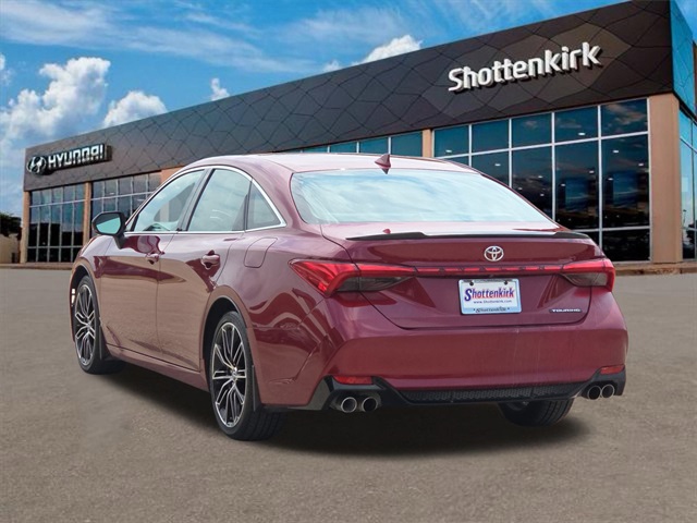 2019 Toyota Avalon Touring photo 8