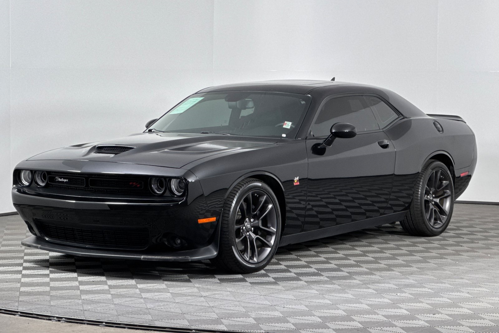 2021 Dodge Challenger R/T Scat Pack photo 8
