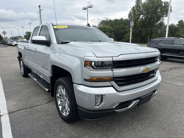 2018 Chevrolet Silverado 1500 LT photo 4