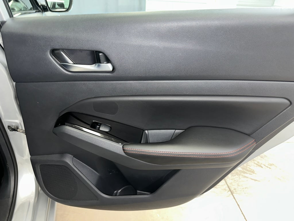 2023 Nissan Altima 2.5 SR photo 24