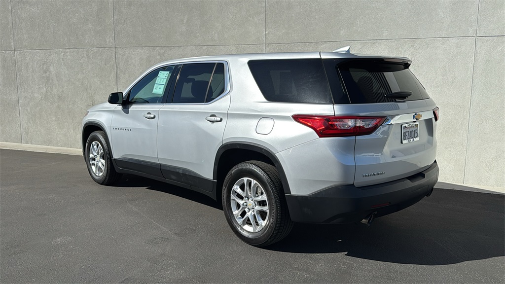 2018 Chevrolet Traverse LS photo 4