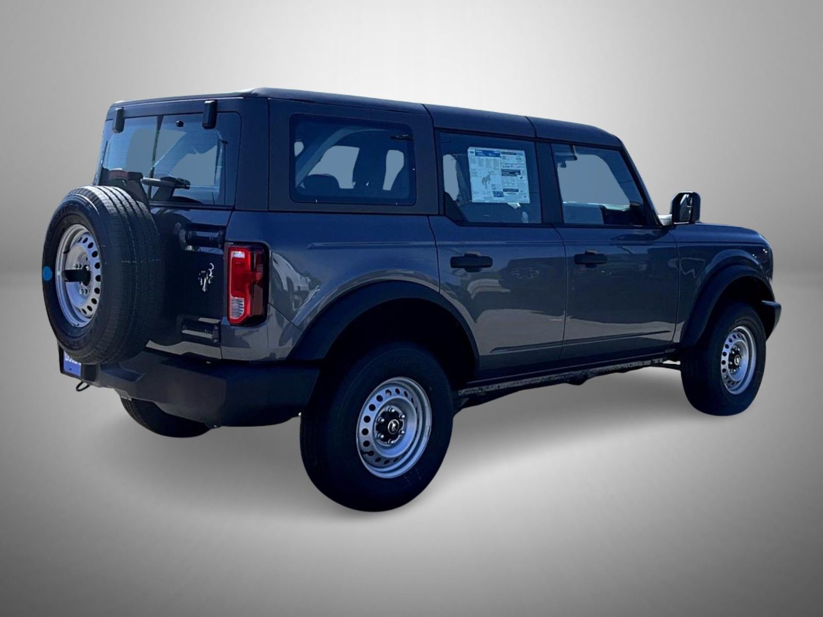 2025 Ford Bronco Base photo 3