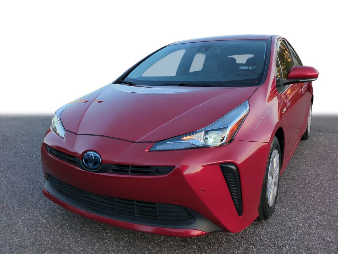 2021 Toyota Prius LE's photo
