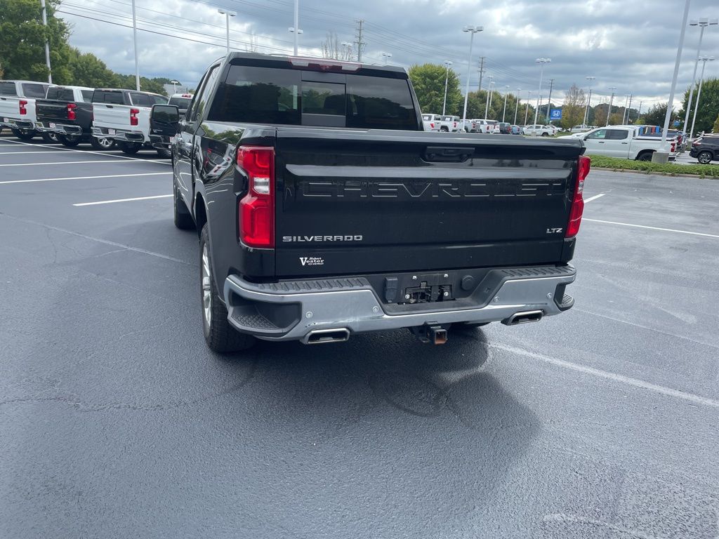 2024 Chevrolet Silverado 1500 LTZ photo 4