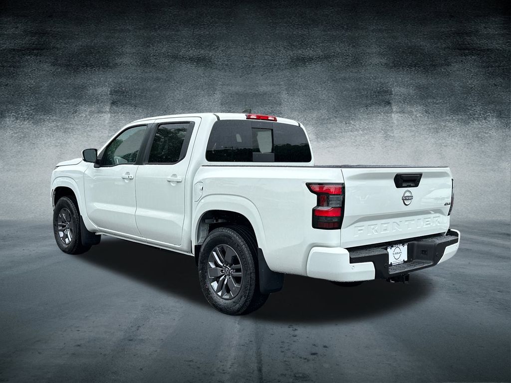 2025 Nissan Frontier SV photo 2