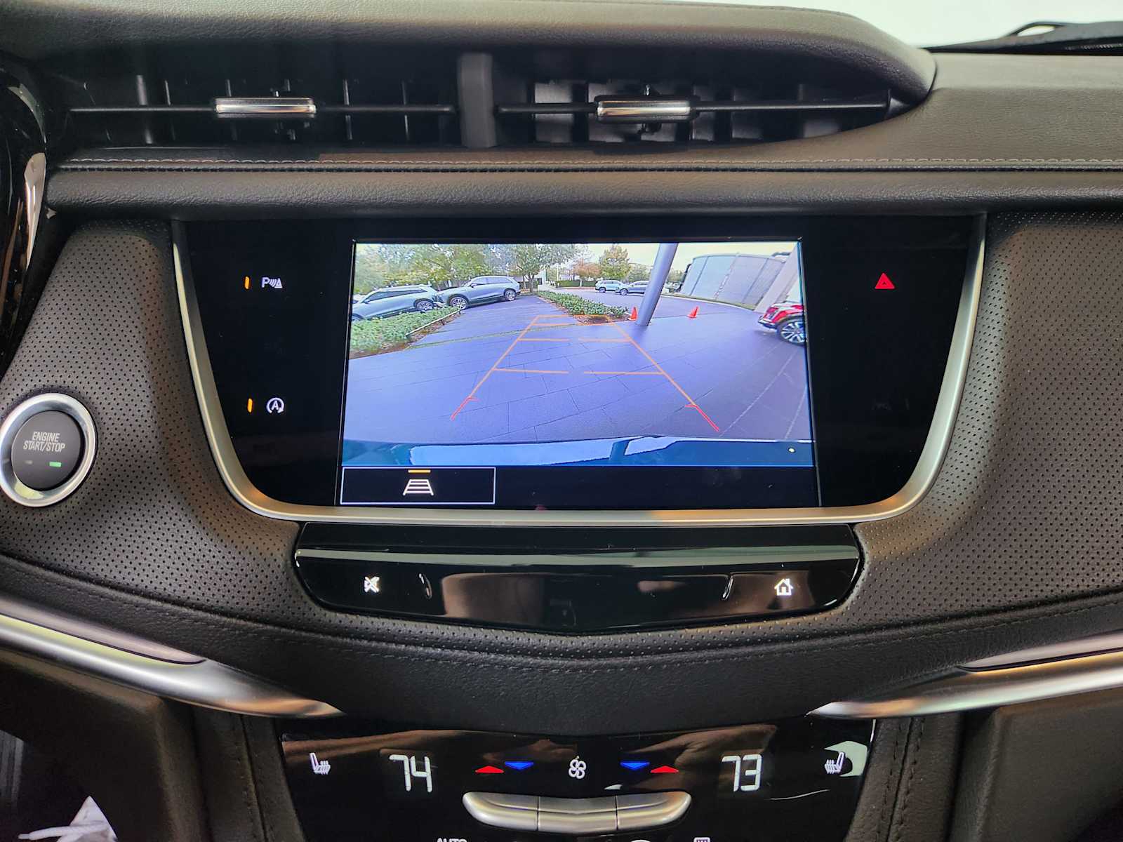 2025 Cadillac XT5 Luxury photo 11