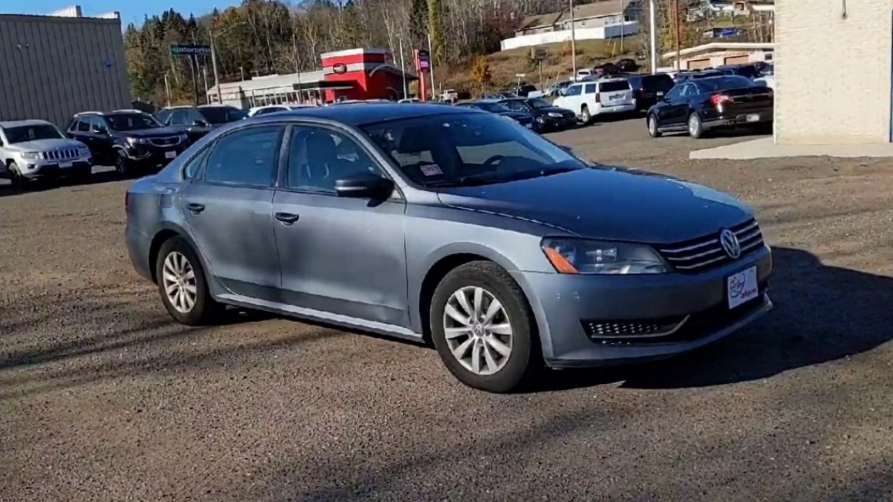 2013 Volkswagen Passat Trendline photo 3