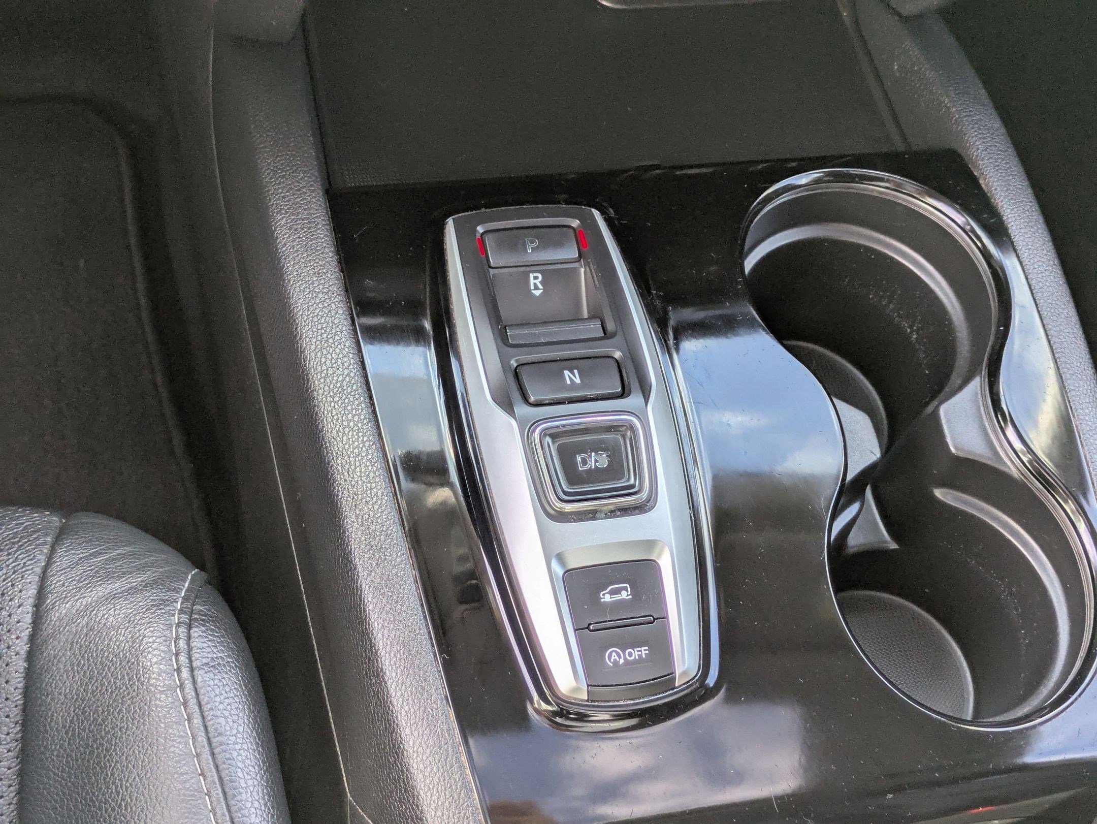 2018 Honda Pilot Elite photo 22