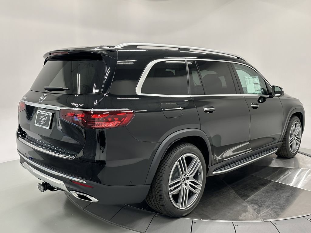 2026 Mercedes Benz GLS 450 4MATIC photo 7