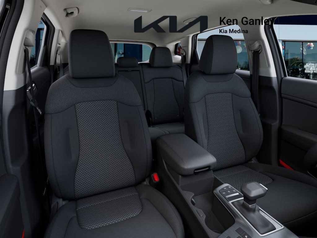 2026 Kia Sportage LX photo 12