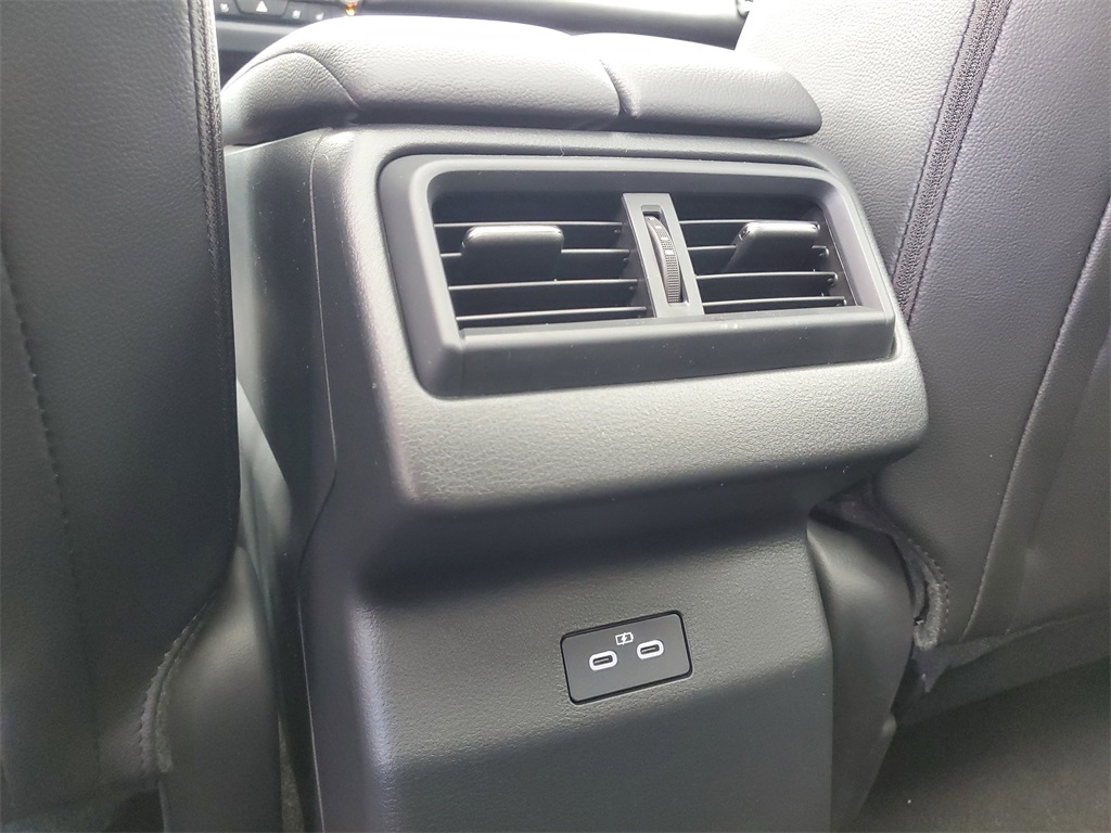 2025 Mazda CX-50 Premium Plus photo 13