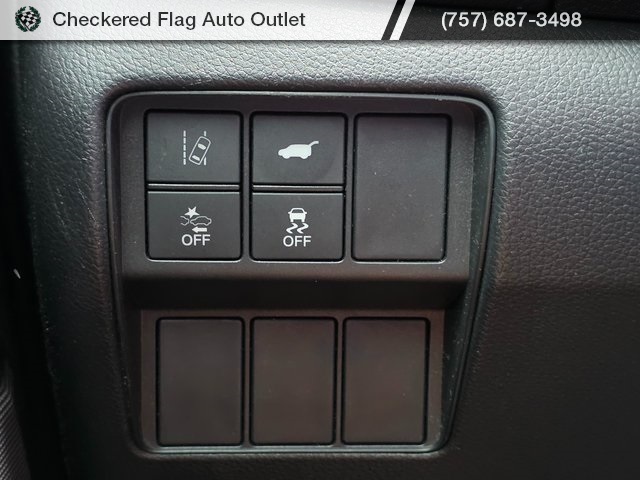 2017 Honda CR-V Touring photo 11