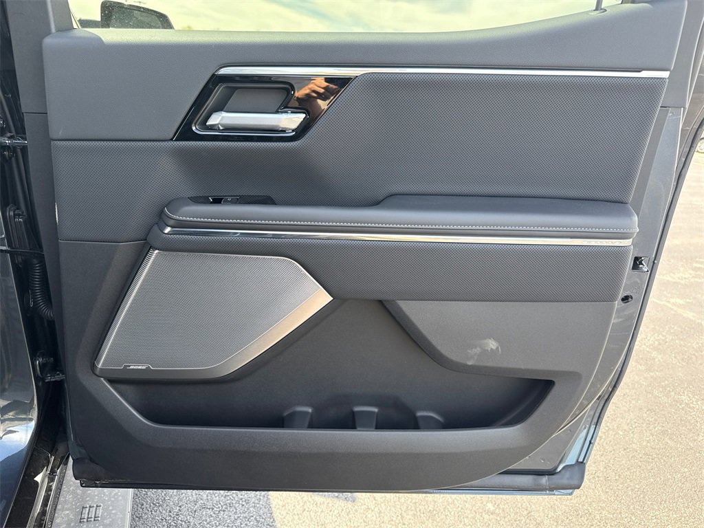 2025 Gmc Sierra EV Denali photo 35