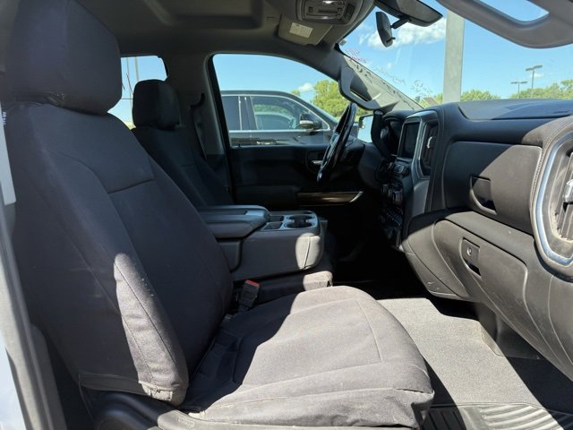2020 Chevrolet Silverado 1500 LT photo 4