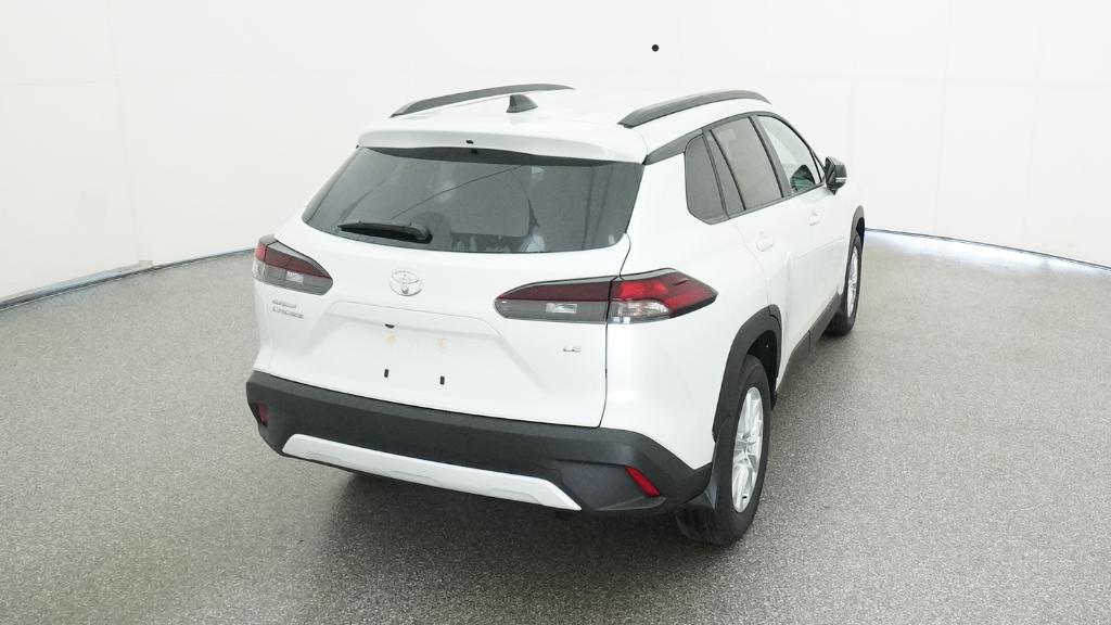 2026 Toyota Corolla Cross LE photo 19