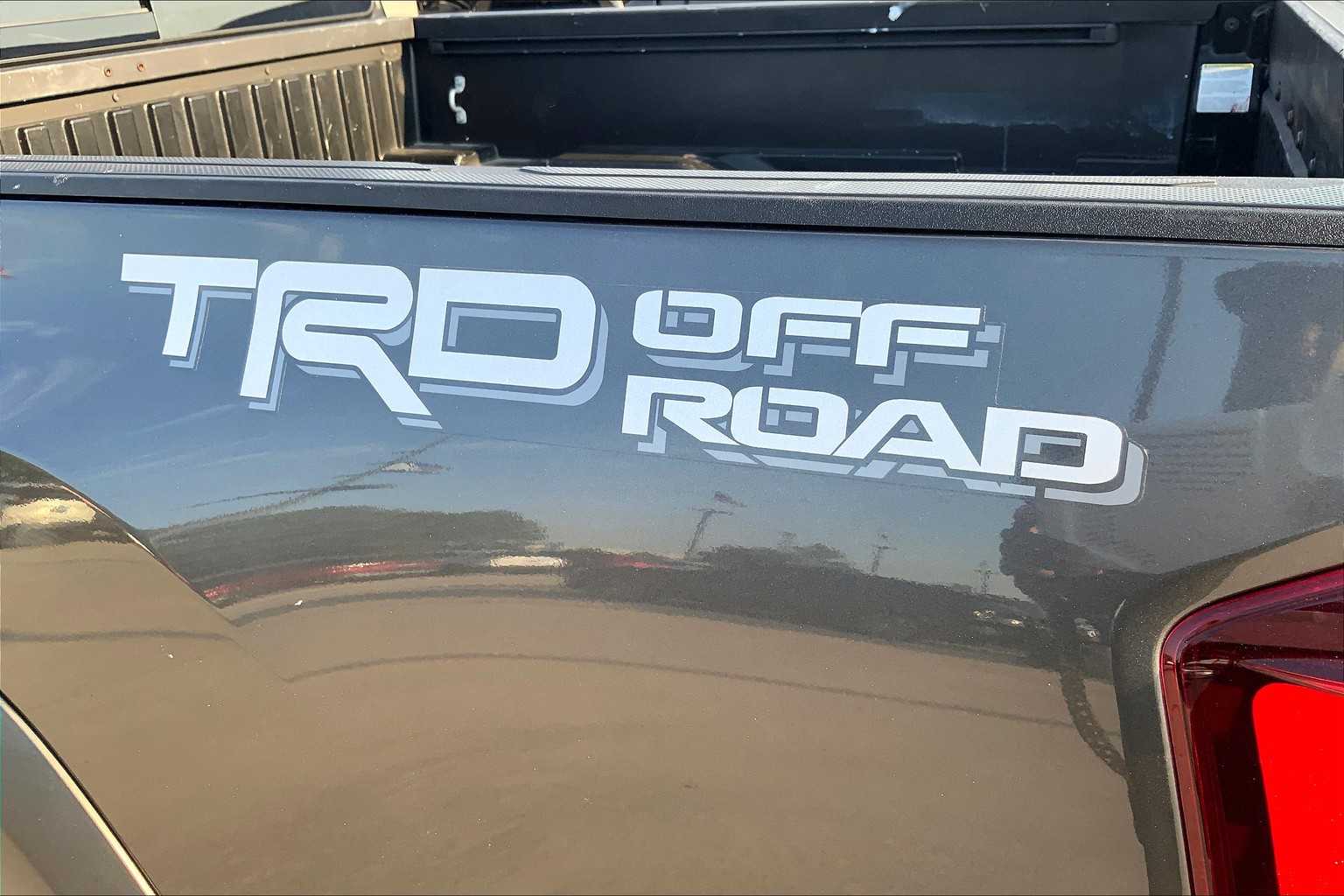 2019 Toyota Tacoma TRD photo 58