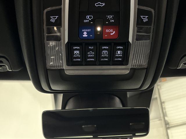 2021 Ram 1500 Limited photo 28