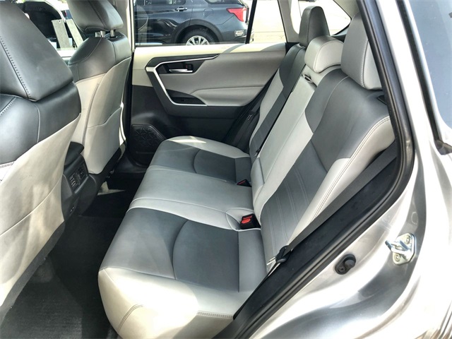 2024 Toyota RAV4 XLE Premium photo 14
