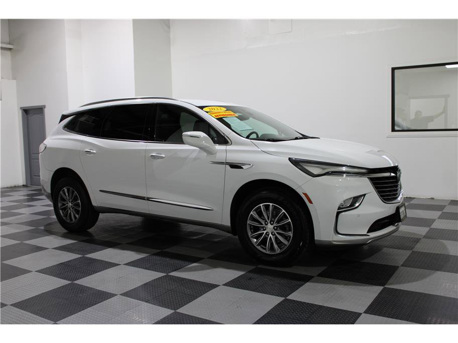 2022 Buick Enclave Essence