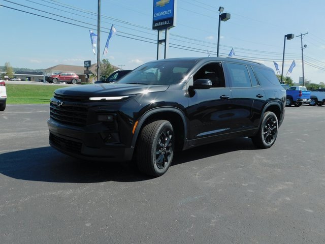 2026 Chevrolet Traverse photo 3