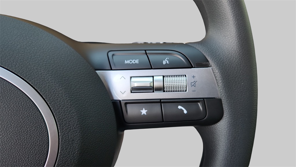 2026 Hyundai Tucson SEL photo 25