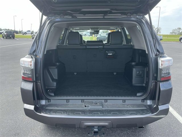 2022 Toyota 4Runner SR5 Premium photo 10