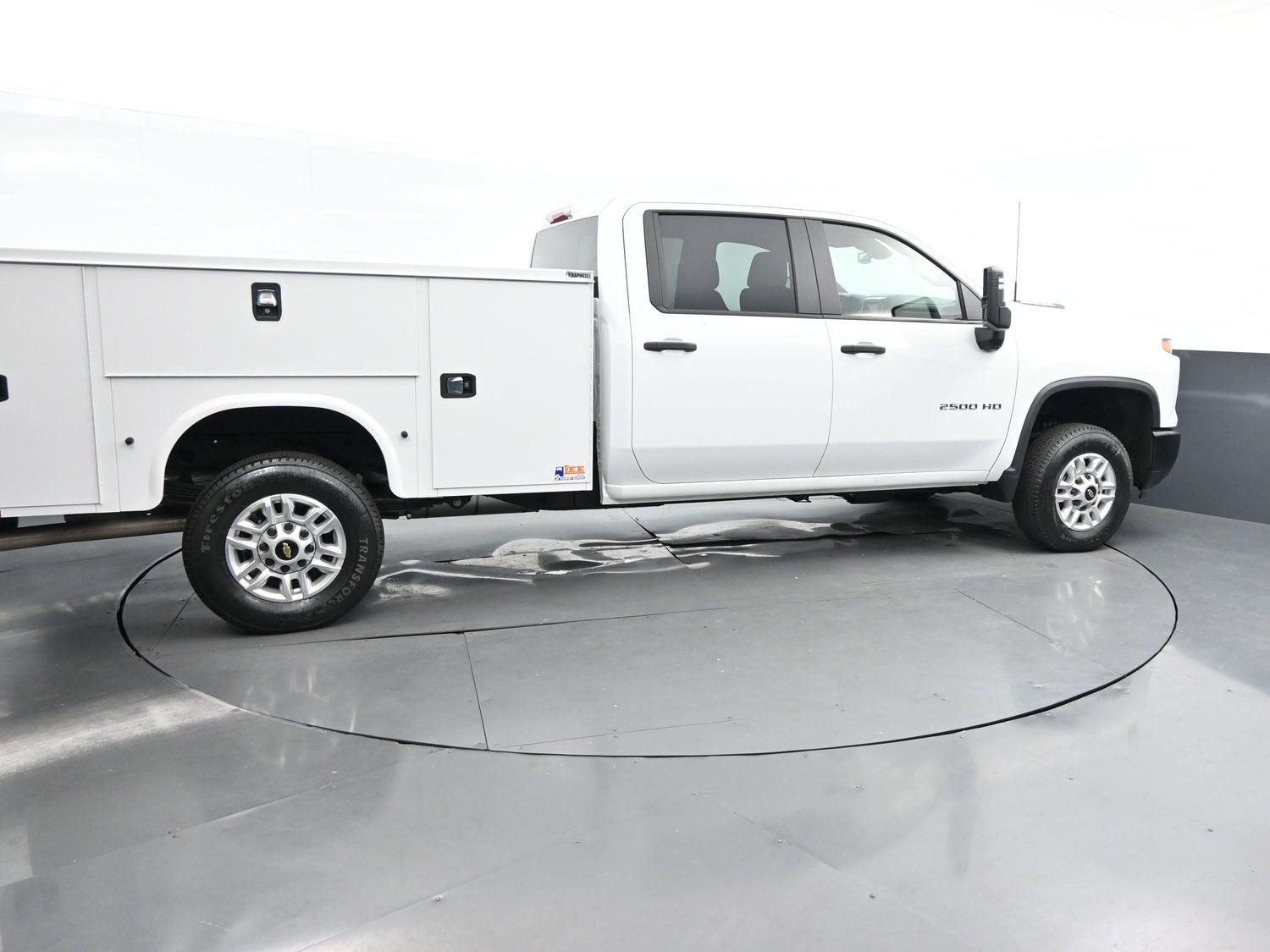 2025 Chevrolet Silverado 2500HD photo 6