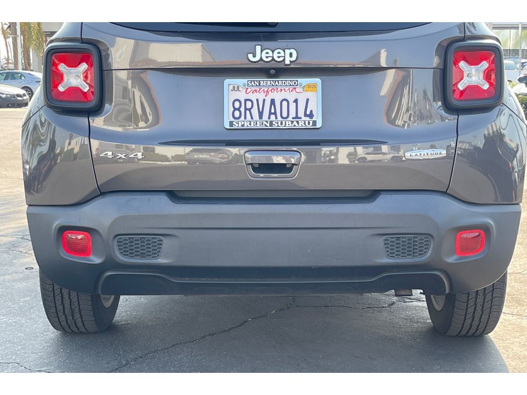 2020 Jeep Renegade Latitude photo 5