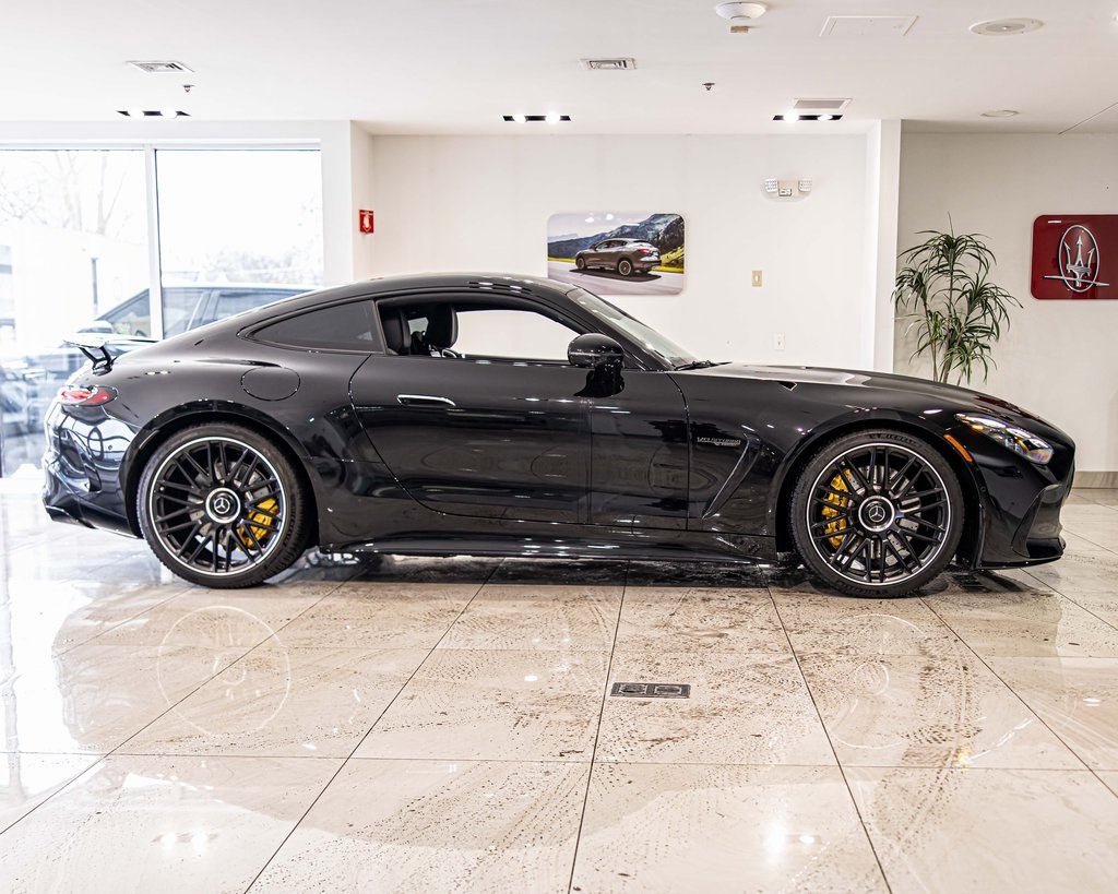2025 MERCEDES-BENZ AMG GT - Image 9