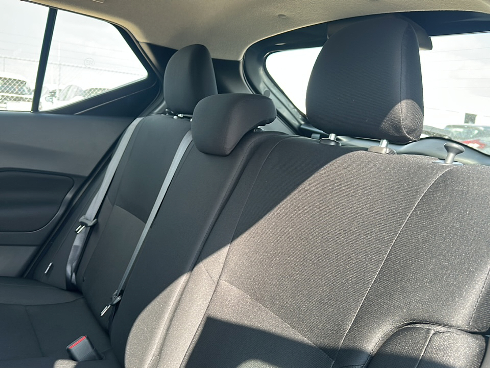 2025 Nissan Kicks Play S photo 4