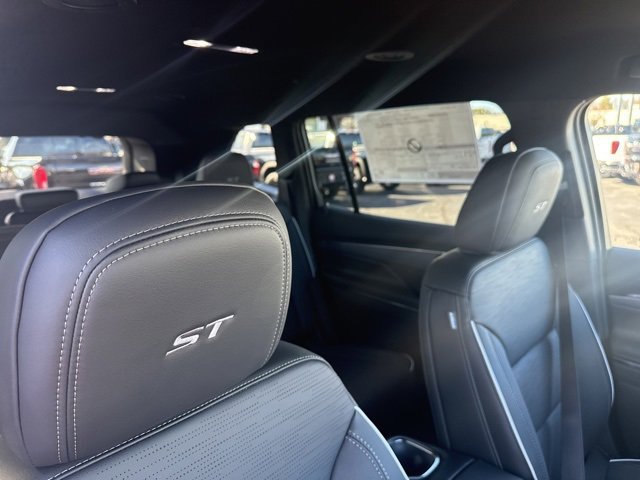 2025 Buick Enclave Sport Touring photo 28