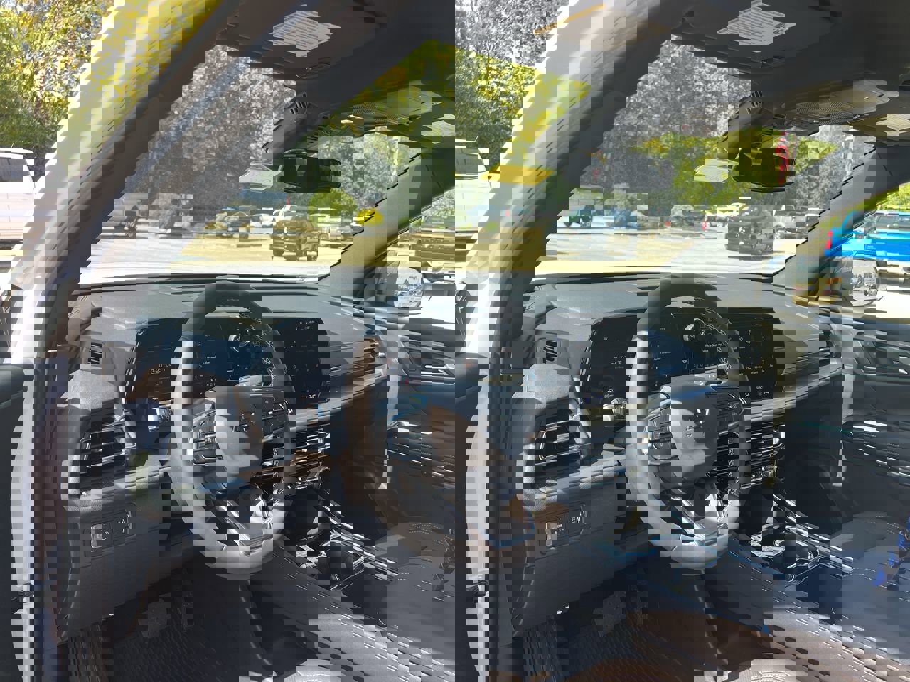 2026 Chevrolet Traverse photo 9
