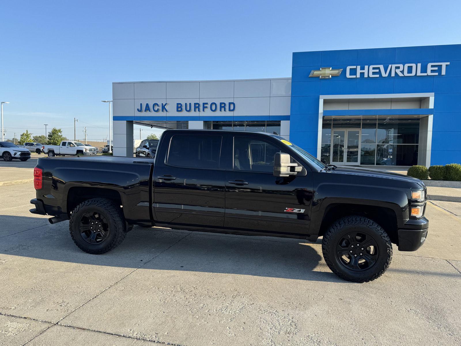 2015 Chevrolet Silverado 1500 LTZ photo 4