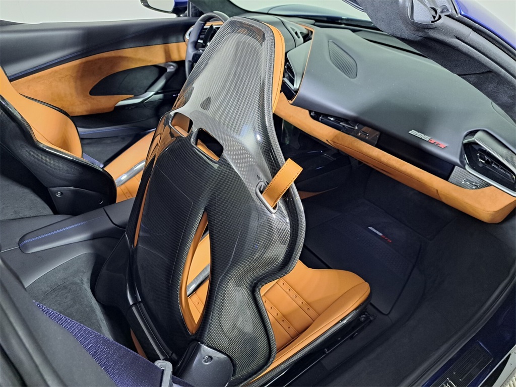 Certified Used 2024 Blu Tour de France Metallic Ferrari Base image 18