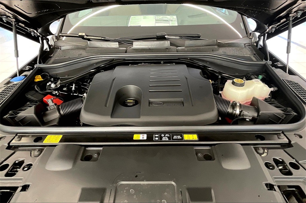2025 Land Rover Range Rover Sport Autobiography PHEV photo 8