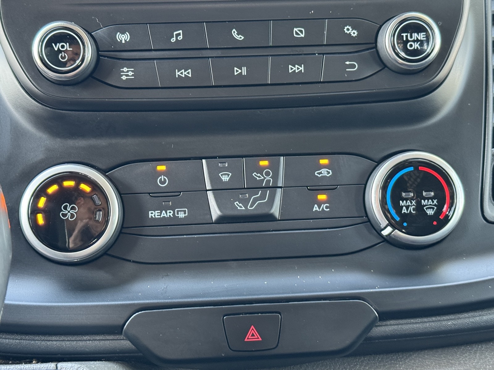 2024 Ford Transit photo 21