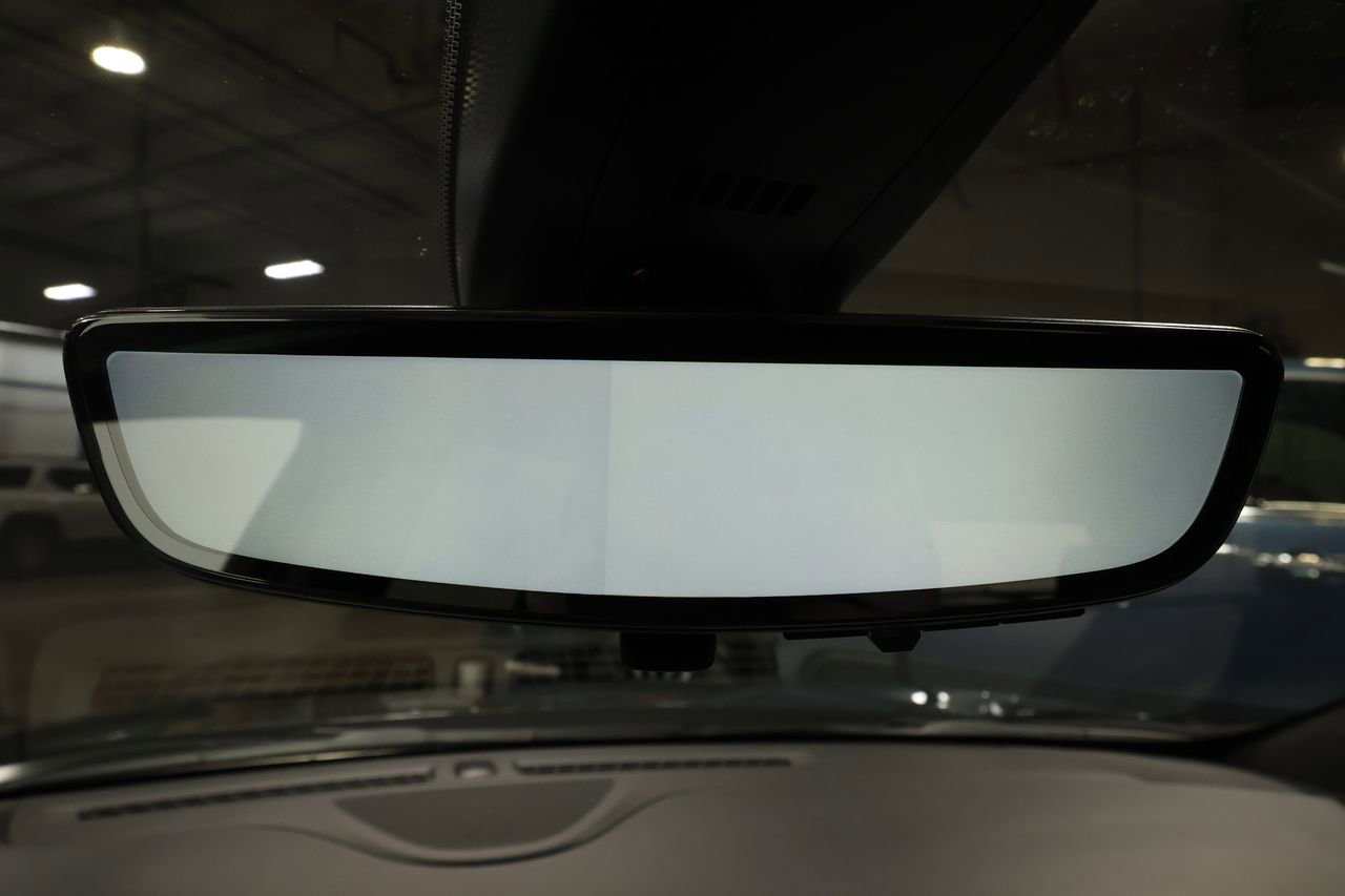 2024 Buick Enclave Premium photo 13