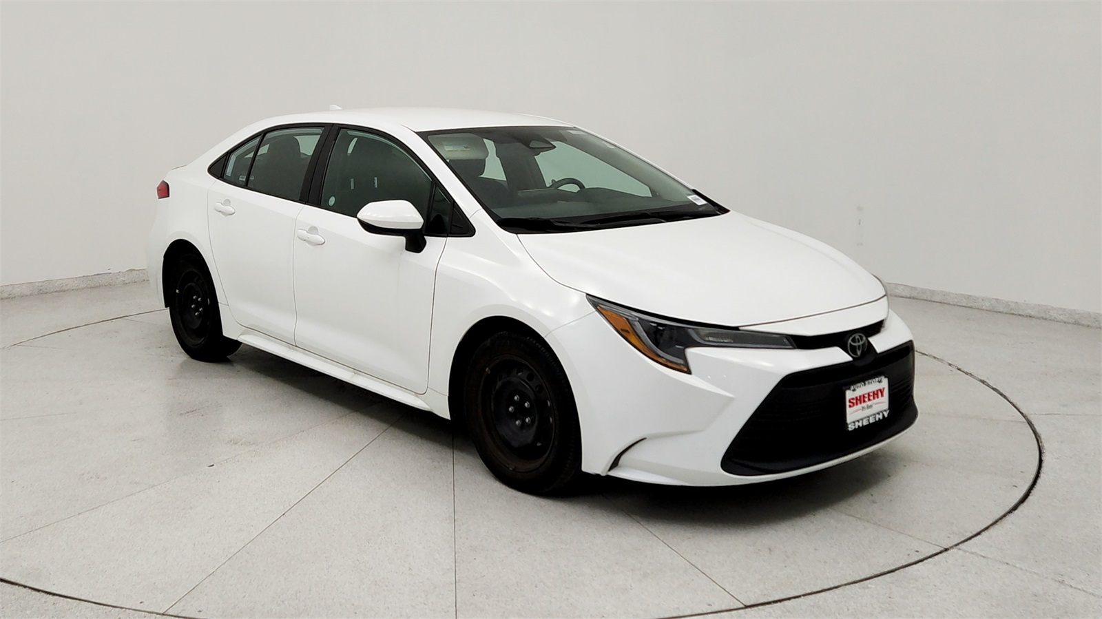 2024 Toyota Corolla LE's photo