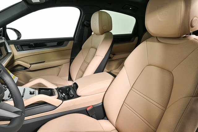 2026 Porsche Cayenne E-Hybrid Coupe photo 5