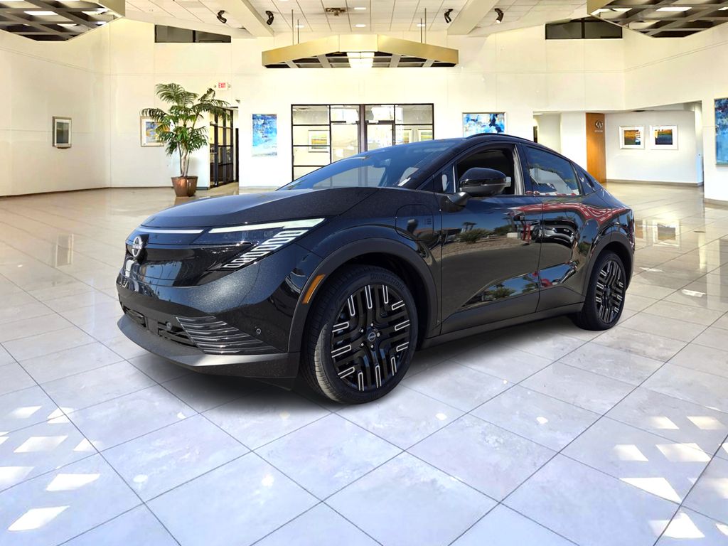 2026 Nissan Leaf photo 2