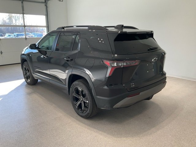 2026 Chevrolet Equinox LT photo 3