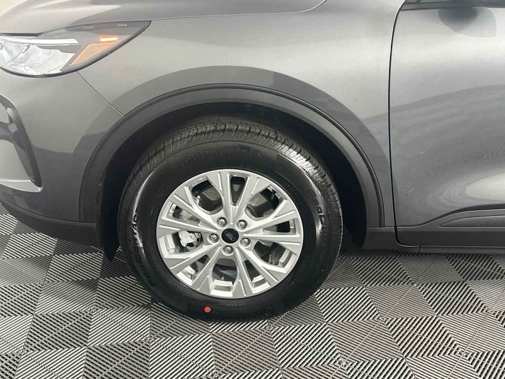 2025 Ford Escape Active photo 8
