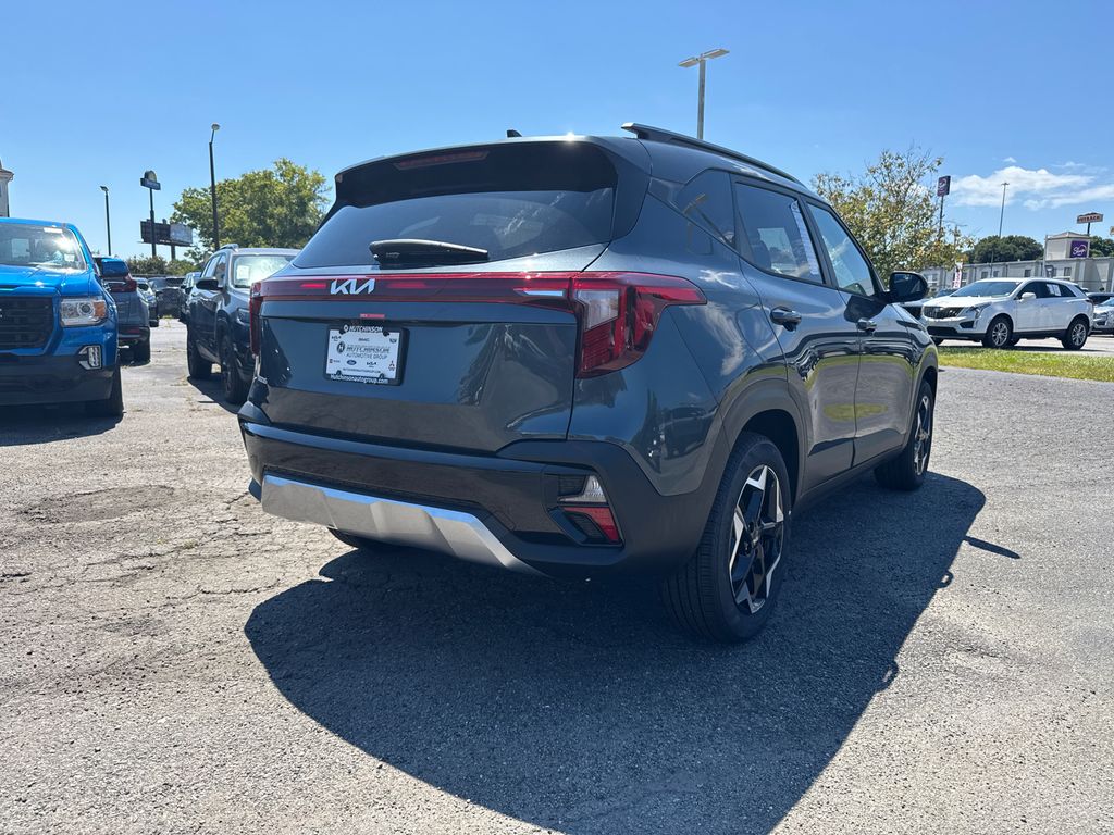 2026 Kia Seltos S photo 3