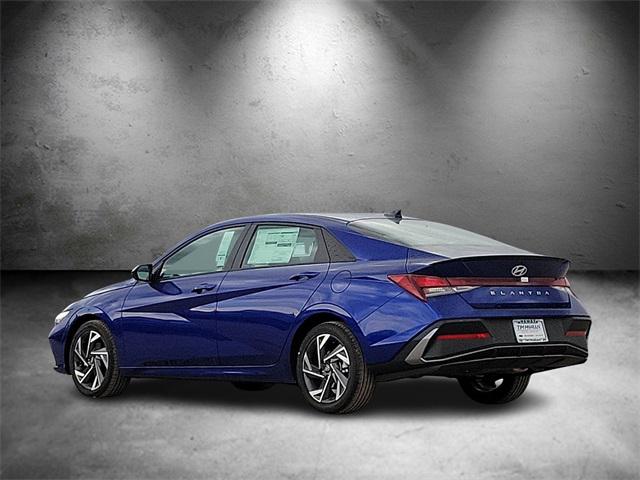 2025 Hyundai Elantra SEL Sport photo 4